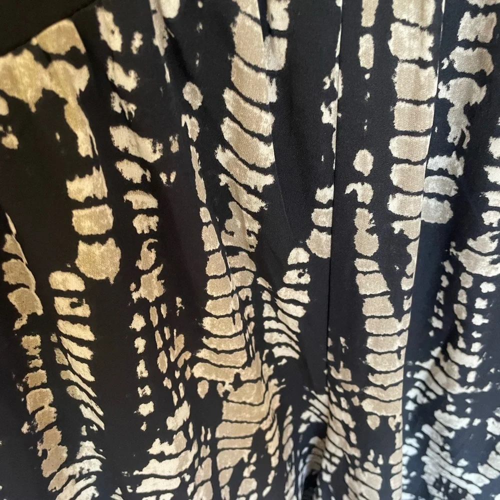 Elegant Black and Tan Jumpsuit - Picture 11 of 11